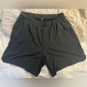 Lulu lemon training shorts
